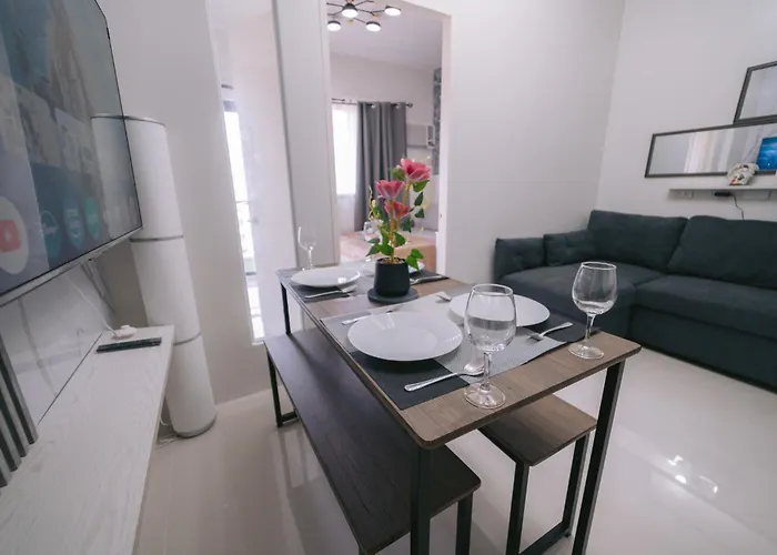 Instaworthy 1br Unit At Royal Oceancrest Mactan